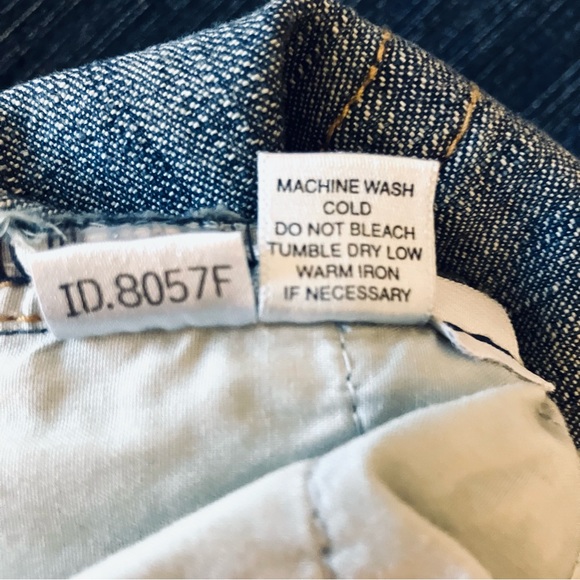 NWOT LOFT Jeans w/ Curved Pockets - Picture 7 of 7